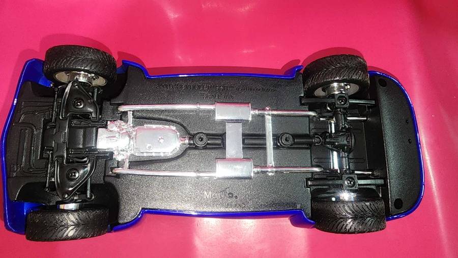 Chevy SSR Pick-Up Maisto 1:18