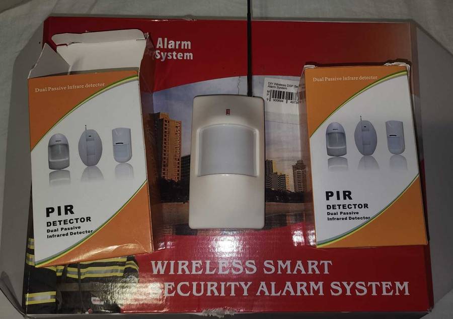 Alarm System with  2 Extra Eyes