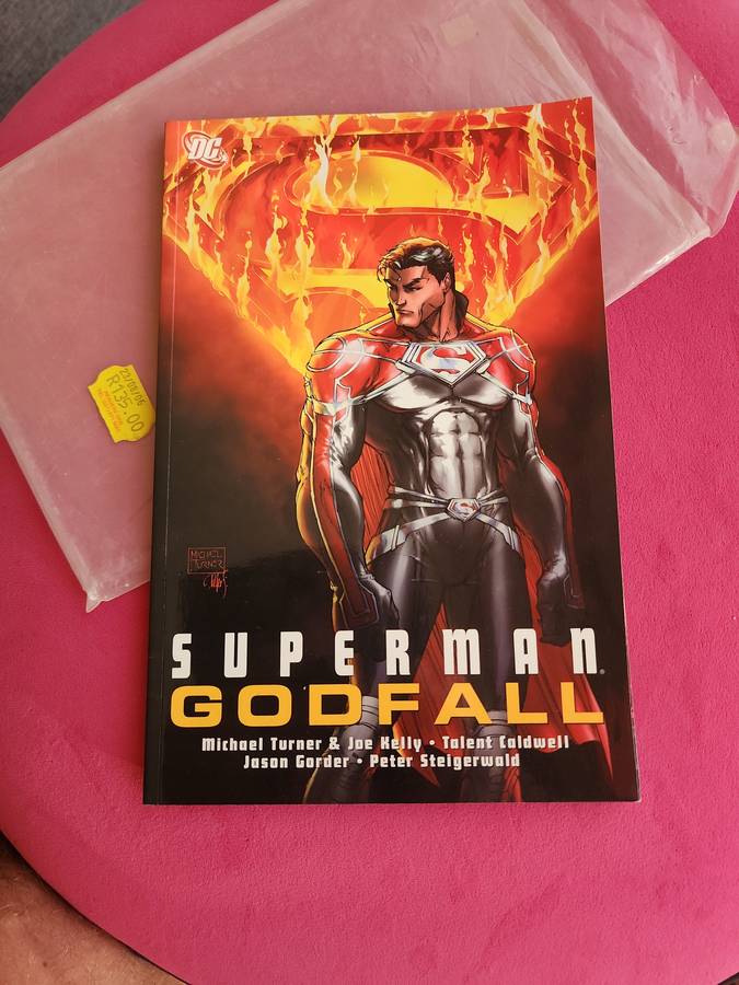 DC. Superman GODFALL
