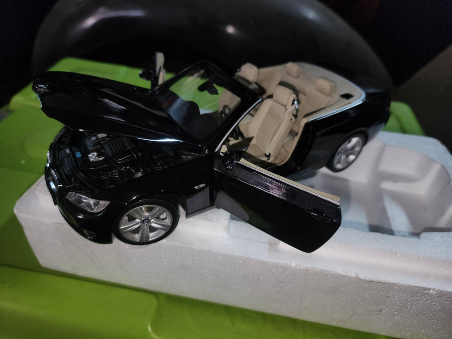 BMW 3 Series Convertible (1:18)