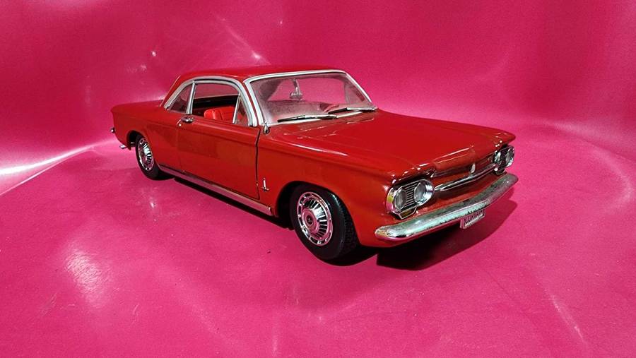 Chevrolet Corvair ( Air-Cooled ) 1:18 by Sunstar