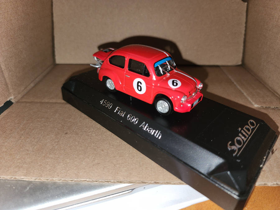 Fiat 600 Abart (1:43)