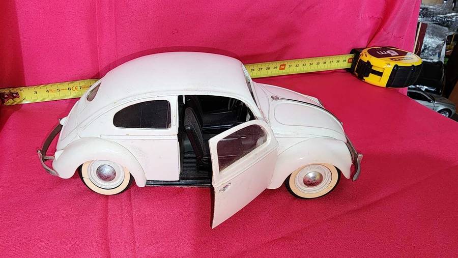 VW Beetle By Solido (1:18)