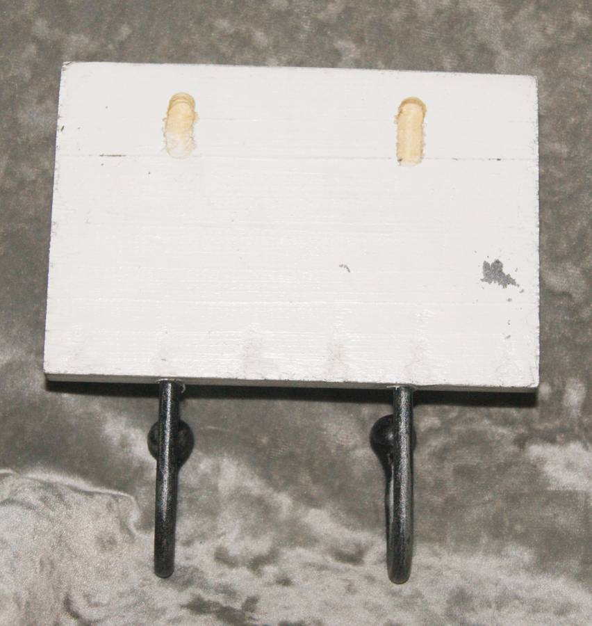 Wood and metal wall hanging 2 hook coat rack @@ CCRRAAZZYY R1 START