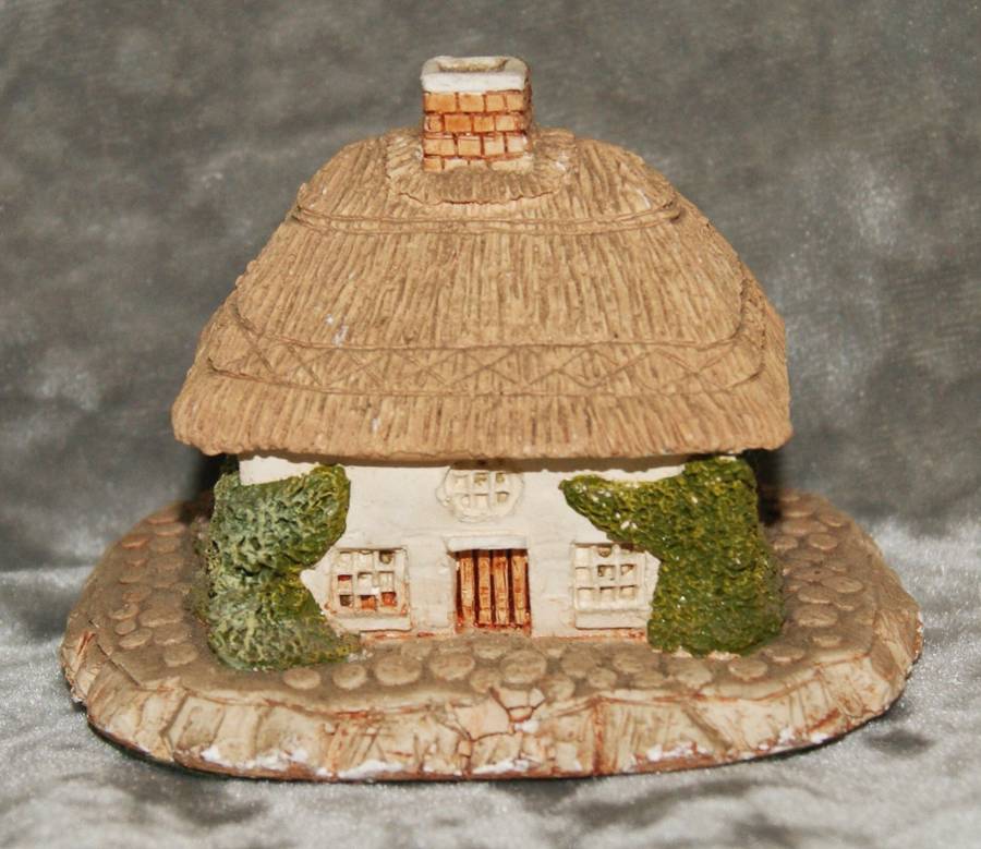Ilkley Fine Arts Cottage Collection "Mansfield Cottage"