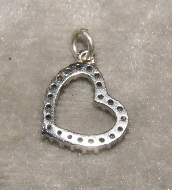 925 Heart charm (1g)  @@ CCRRAAZZYY R1 START