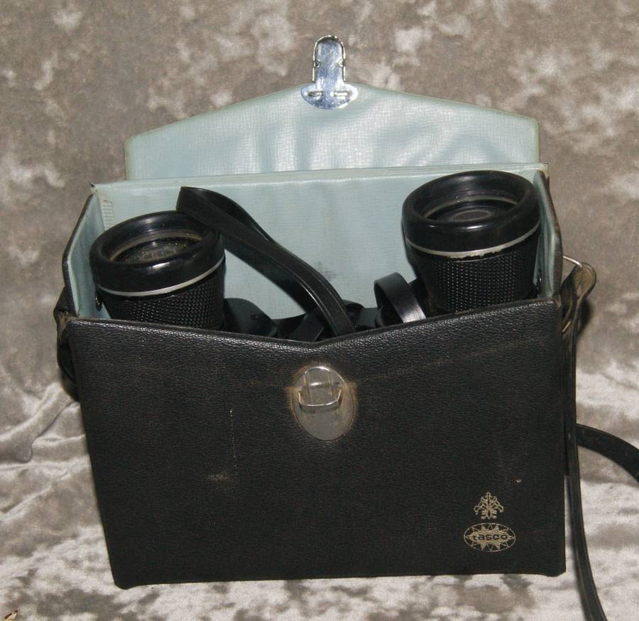 Tasco 8x40 lightweight fully coated model 309 binoculars in original box @@ CCRRAAZZYY R1 START