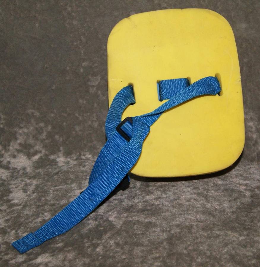 Medley swimming helper for age 3-6 years @ Crazy R1 start