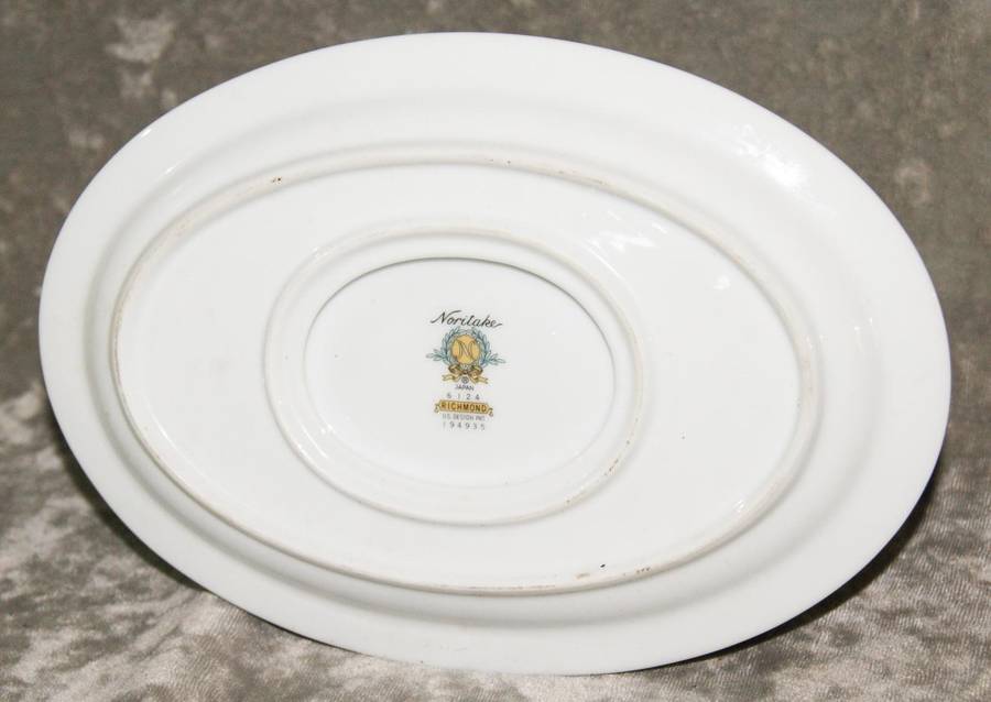 Vintage Noritake Richmond pattern gravy boat @ crazy R1 start