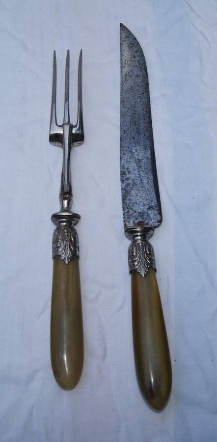 Acier Fondu vintage carving set with Bakelite handles @ crazy R1 start
