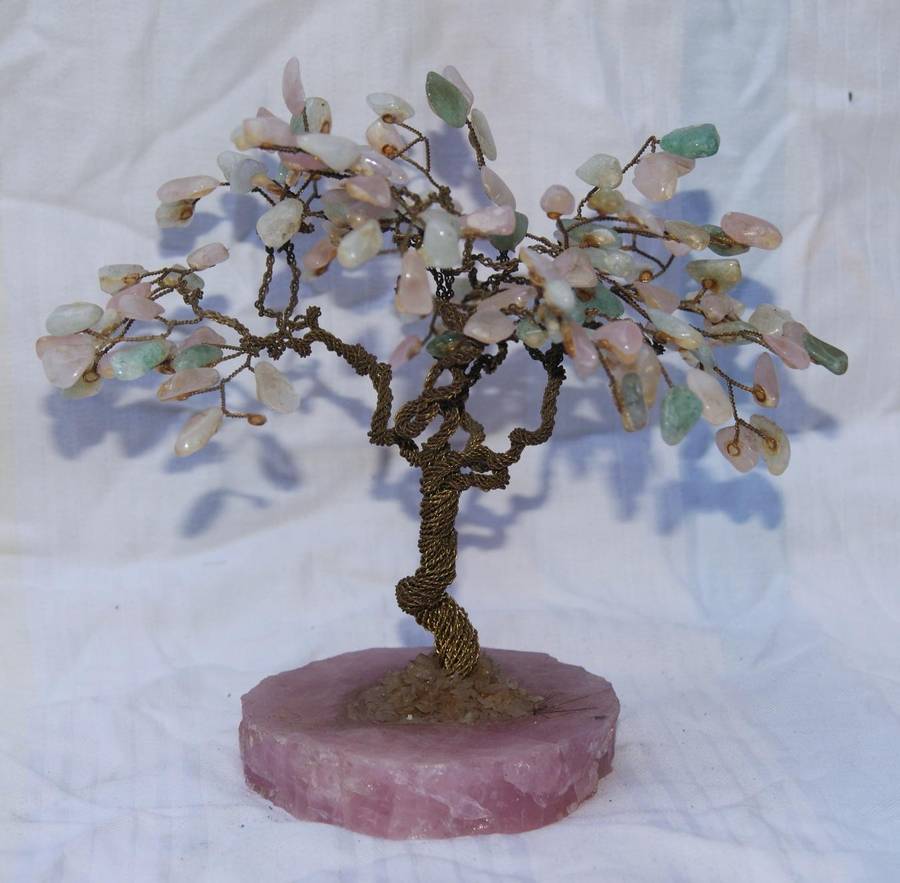 Gemstone tree with rose quartz base @ crazy R1 start