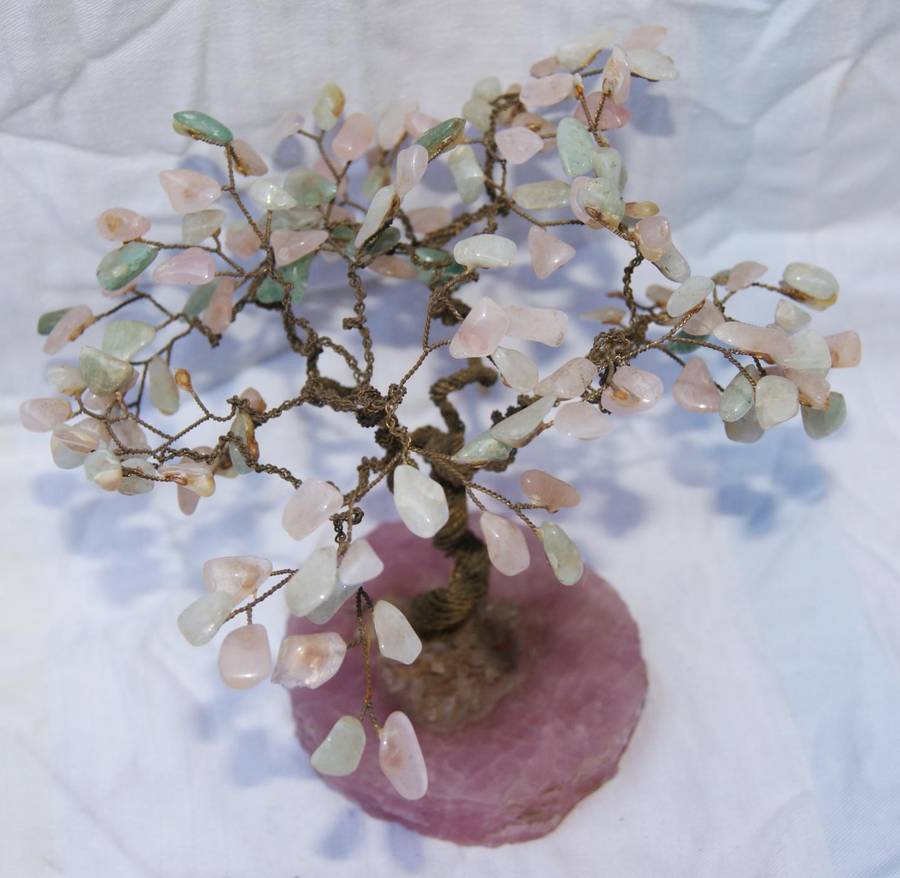 Gemstone tree with rose quartz base @ crazy R1 start