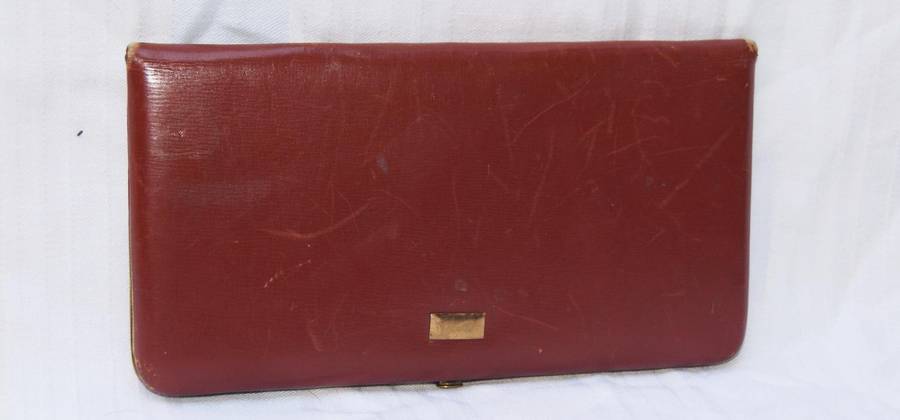 Vintage Leather Wallet / Card Holder  Embossed Interior