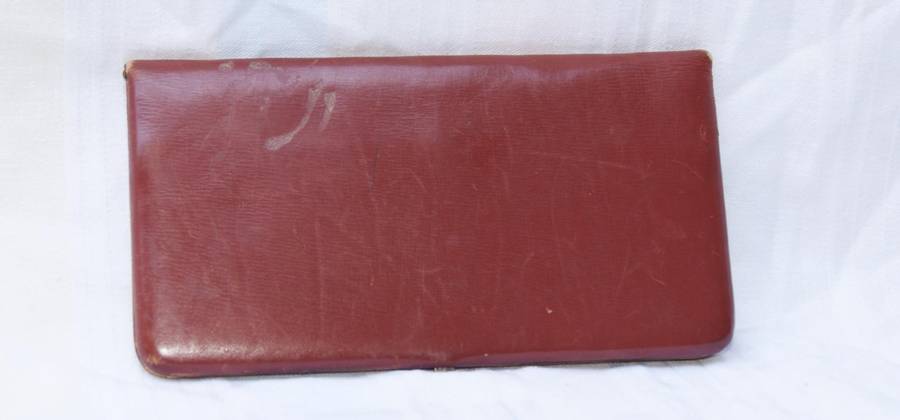 Vintage Leather Wallet / Card Holder  Embossed Interior