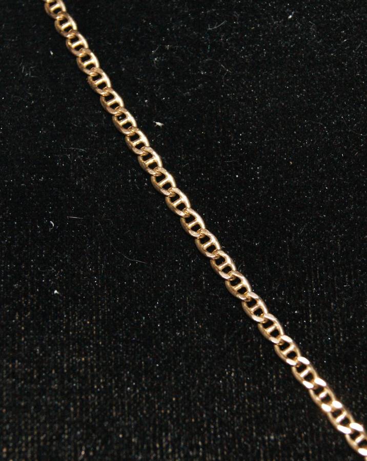 9ct Gold Necklace with Art Nouveau 9ct Gold Pendant with Red Stones (10.4g) @@ CCRRAAZZYY R1 START