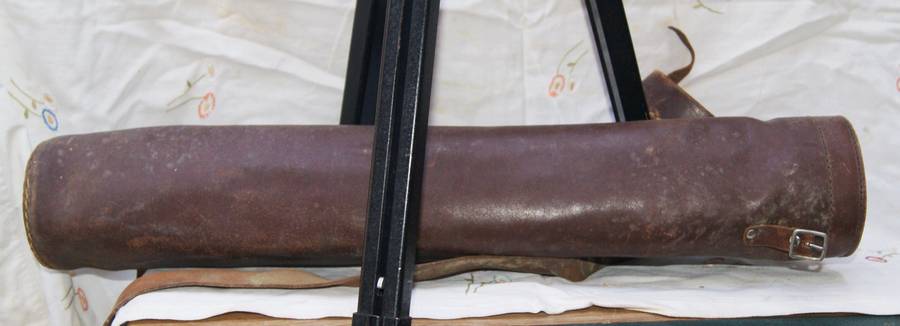 Vintage Tripod in Leather Case