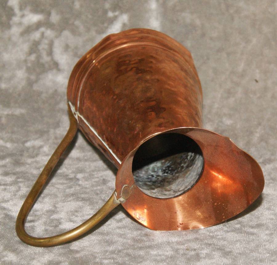 Hand beaten copper and brass jug @@ CCRRAAZZYY R1 START