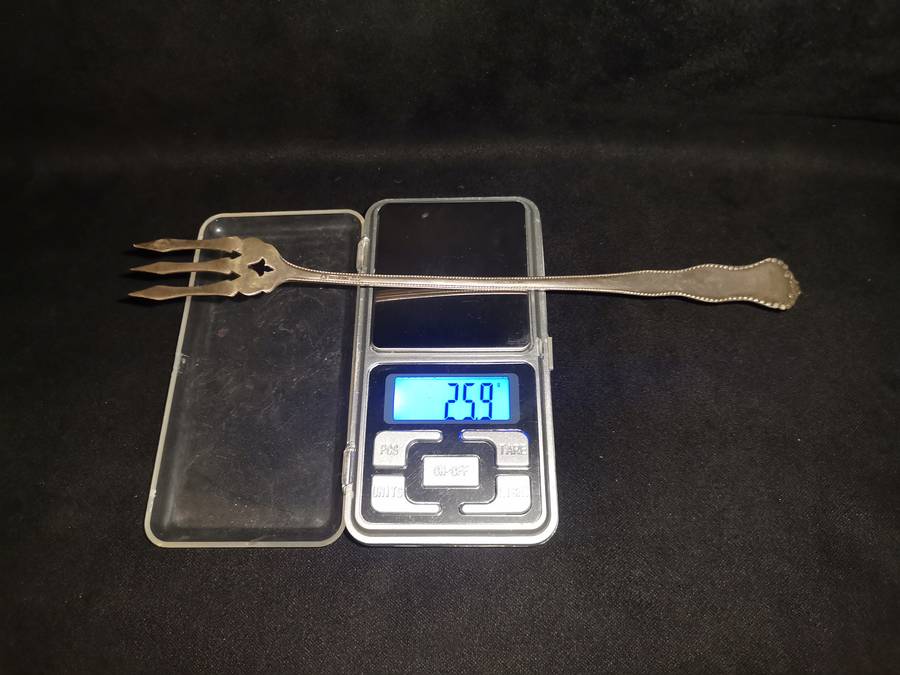 Antique Sterling Silver Fork. 25.9 Grams. Hallmark.