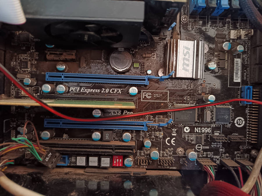 Computer Box, Intel i7 and mobo, with Power Supply, DVD, Mouse, Speakers, Keyboard & Cables (No HDD)