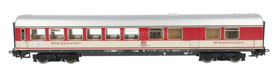 H0 gge 1/87 245mm  DB D-Zug/Express DiningCar w interior, cream+red, mint in orig.box Maerklin 4054