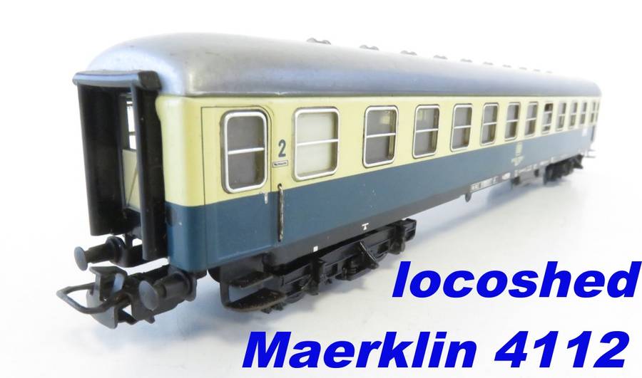 H0gge 1/87 2nd class DB Express Coach 2nd class, cream+blue, mint in orig.box Maerklin 4112