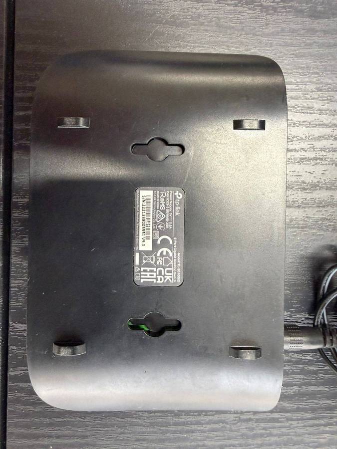 TP-Link TL-SG1008D  8-Port Gigabit Desktop Switch  1000Mbps