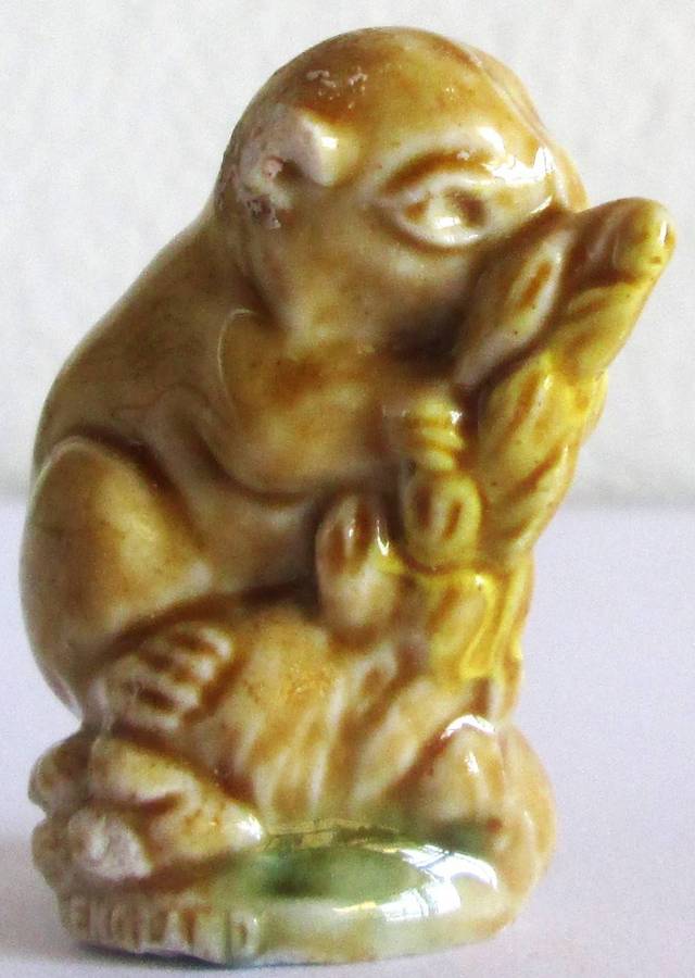 1974 Fieldmouse Wade English Whimsies