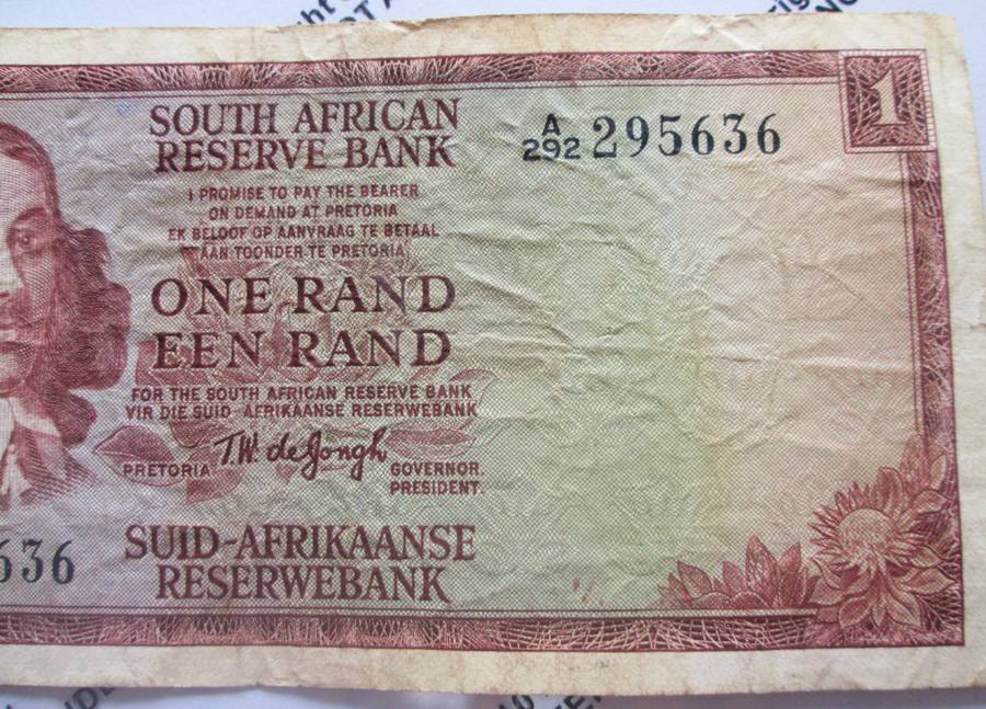 One Rand Republic of South Africa Serial Nr A292 295636
