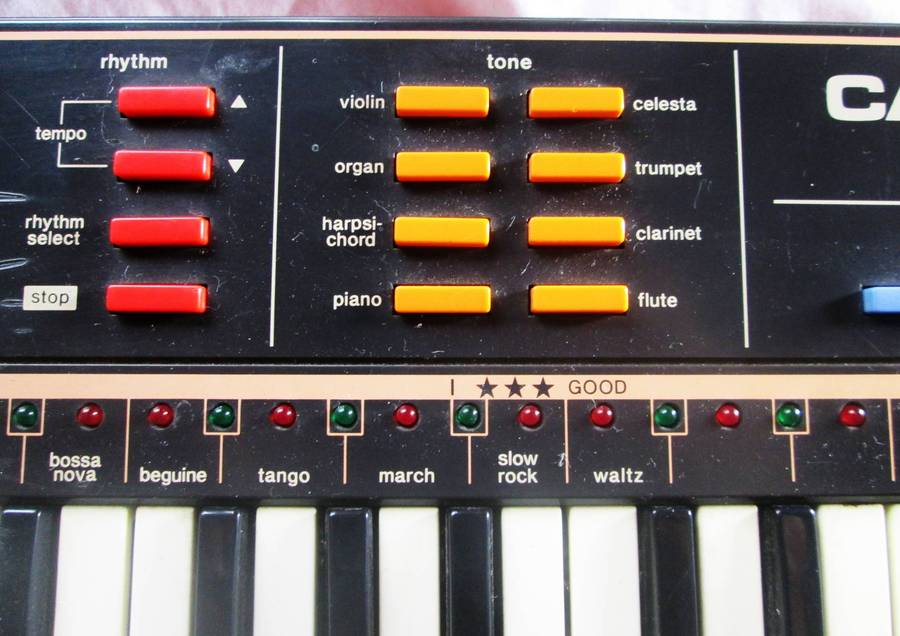 1986 Casio PT 82 Toy Organ Keyboard Sounds and Rhytms