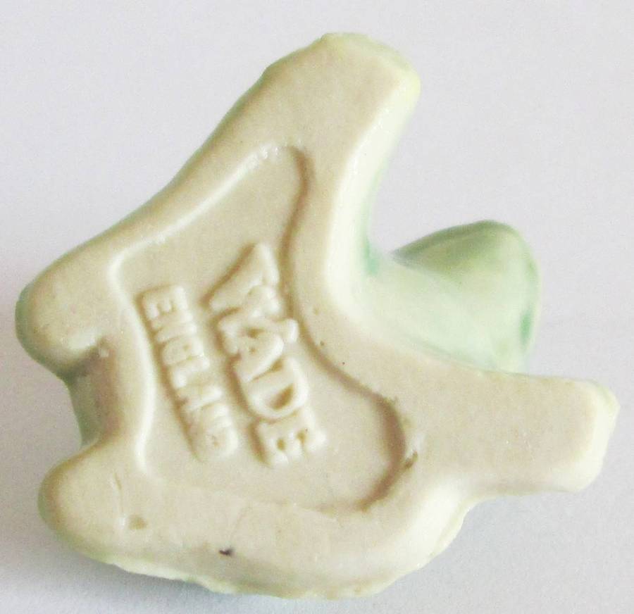 Frog Wade Red Rose Tea Miniature Animals