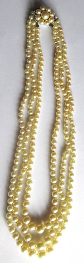 Majorica Spain Necklace No F596319 with Certificate