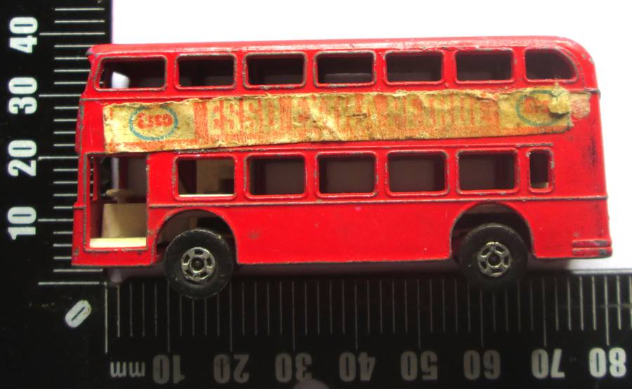 Daimler Bus No 74 Lesney made in England