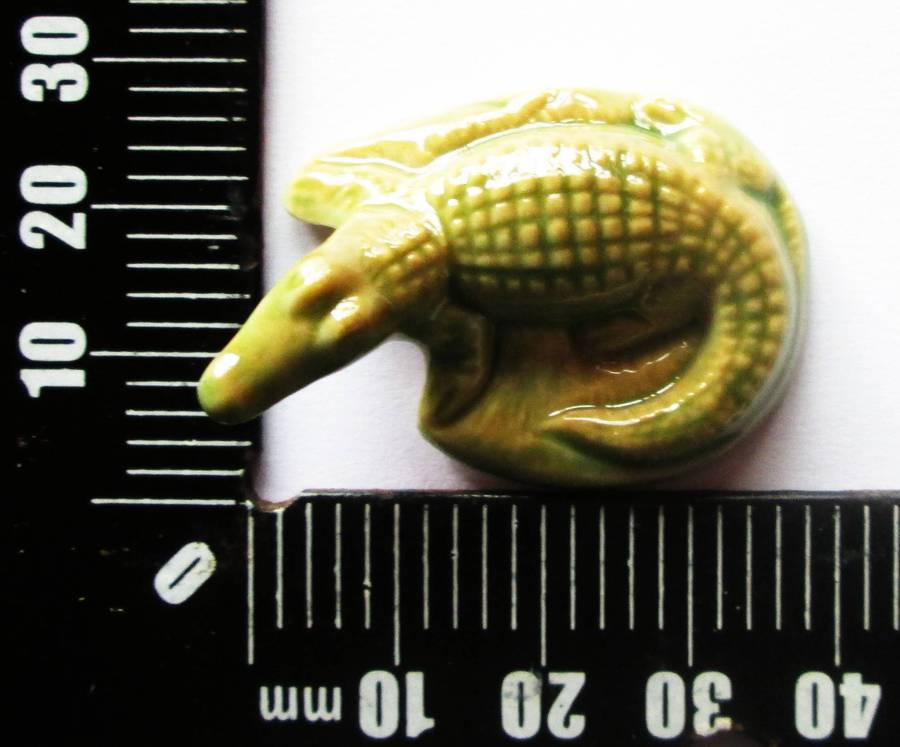 1965 Crocodile Wade Balding and Mansell Flintstone Wade Christmas Cracker