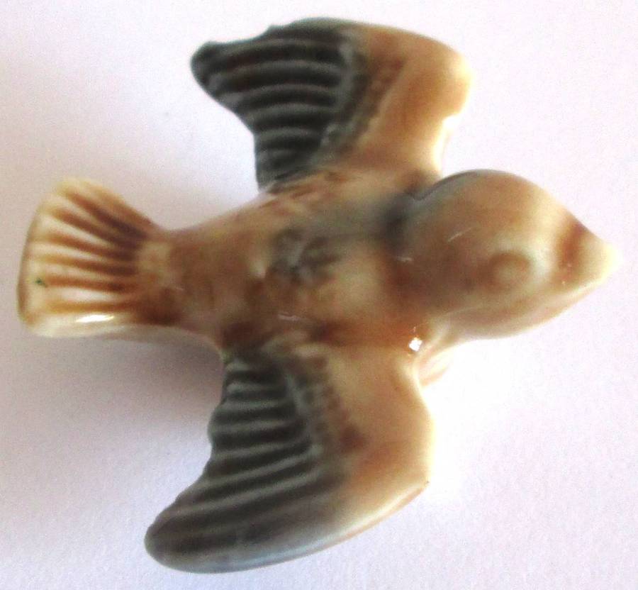 1979 Blue Bird Wade English Whimsies