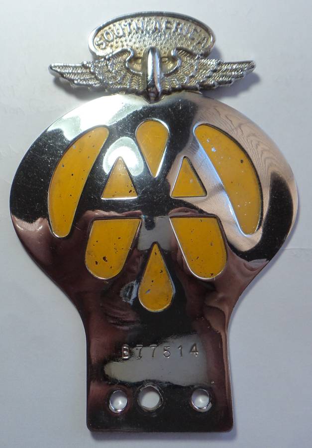 Vintage SA Automobile Association Enameled Badge