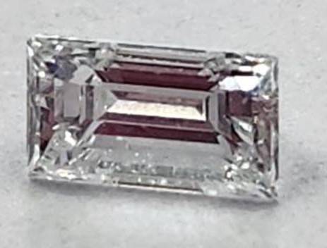 Baguette Cut Natural Diamond 0,33ct E/VVS1