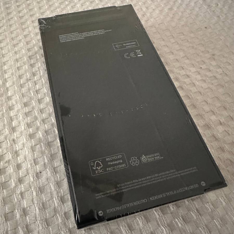 [Brand New and Sealed] Samsung Galaxy S24 Ultra (256GB)