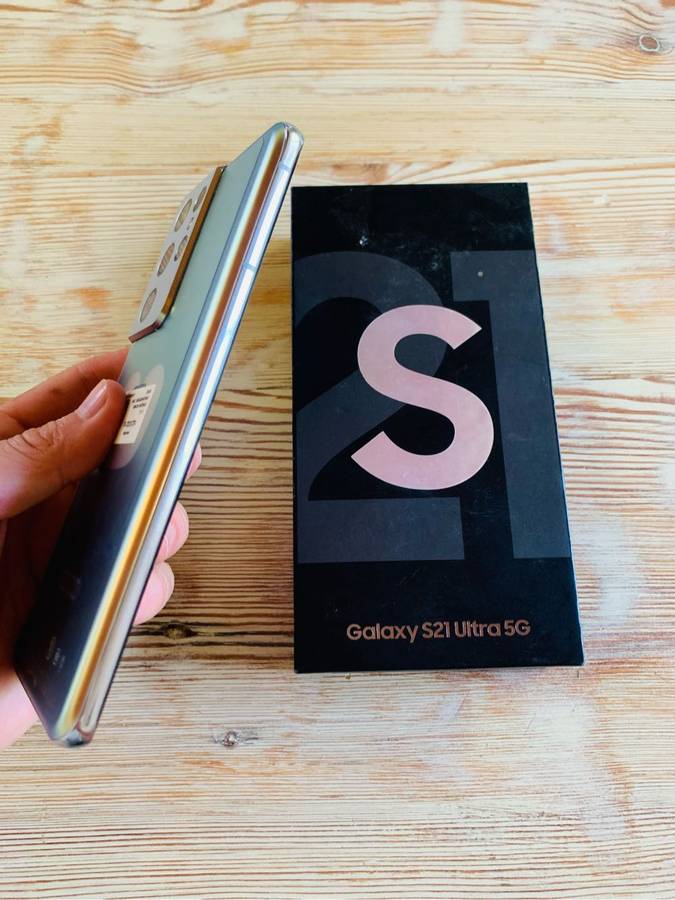 Samsung S21 Ultra 5g with box