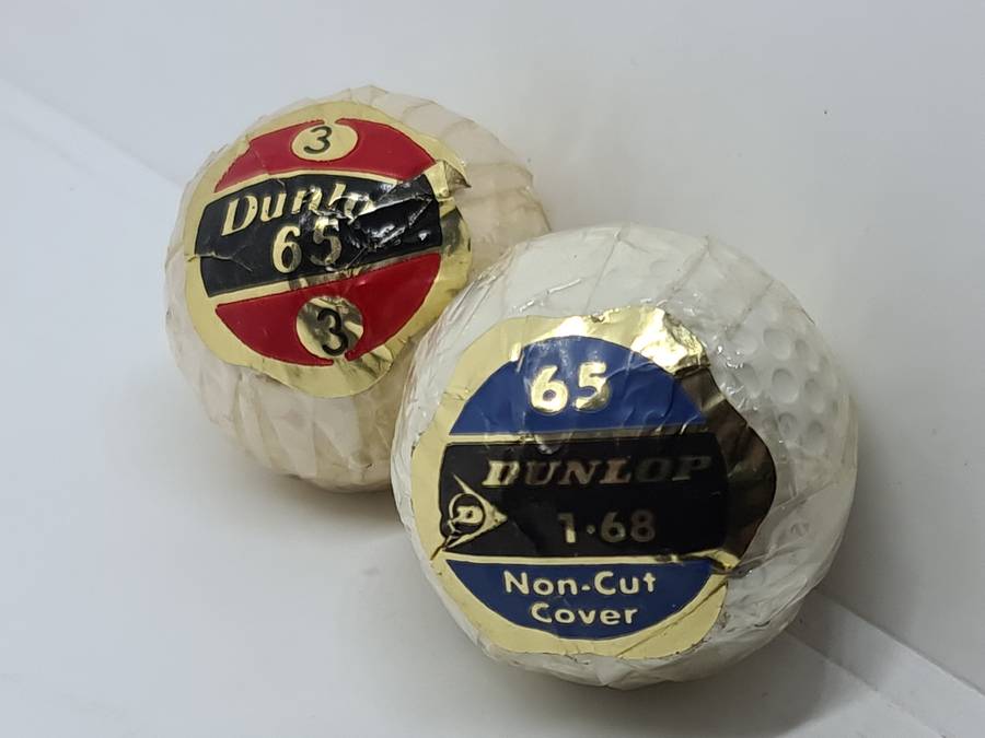 X2 Vintage Dunlop golf balls. New