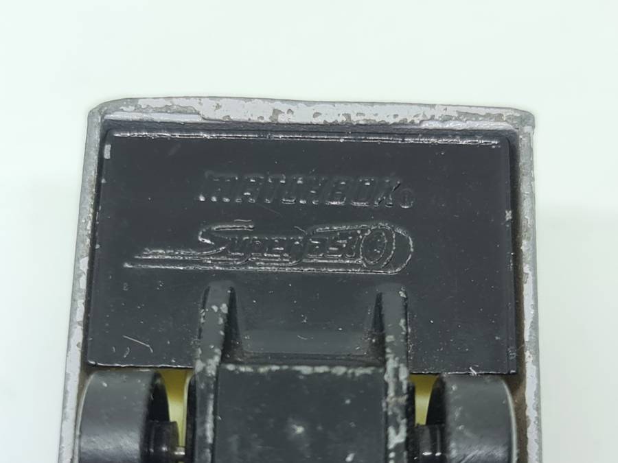 Matchbox no 31 caravan