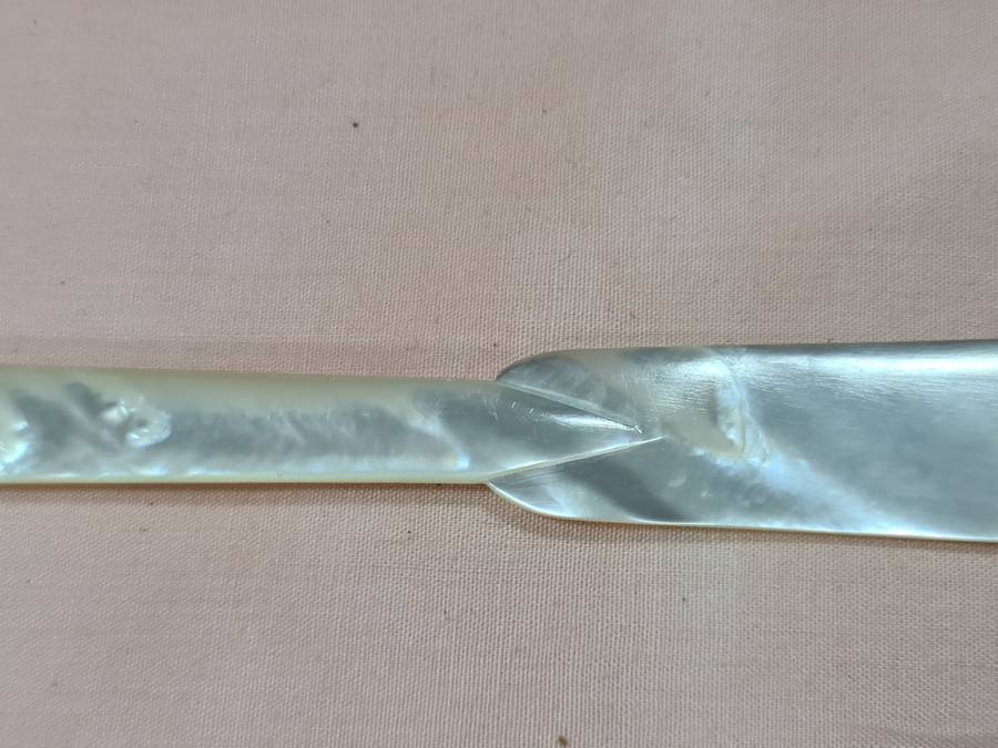 Mother of Pearl Caviar knife
