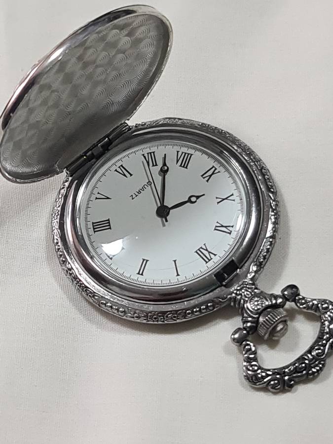Pocket Watch: Quartz