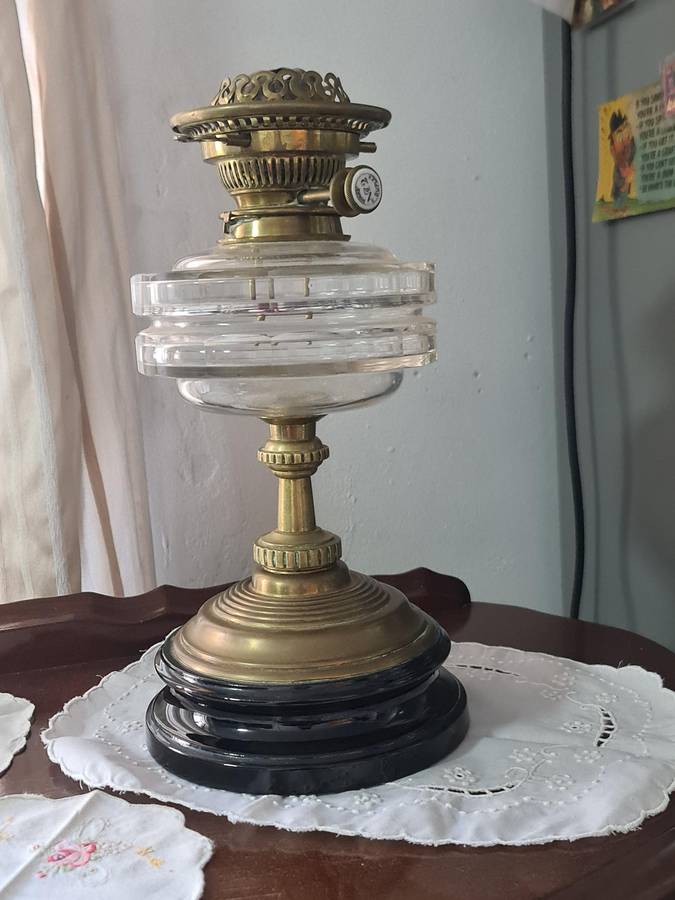 Hinks no.2 Duplex oil/parafine lamp