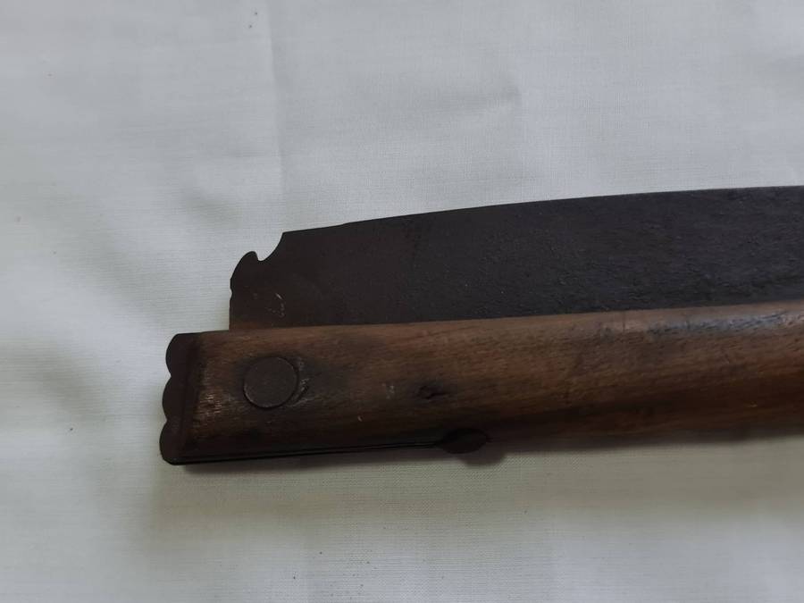 Early 20th Century Fold up lock blade saw