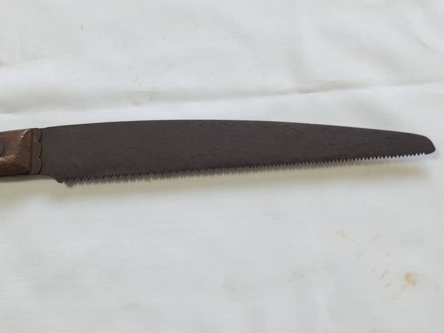Early 20th Century Fold up lock blade saw