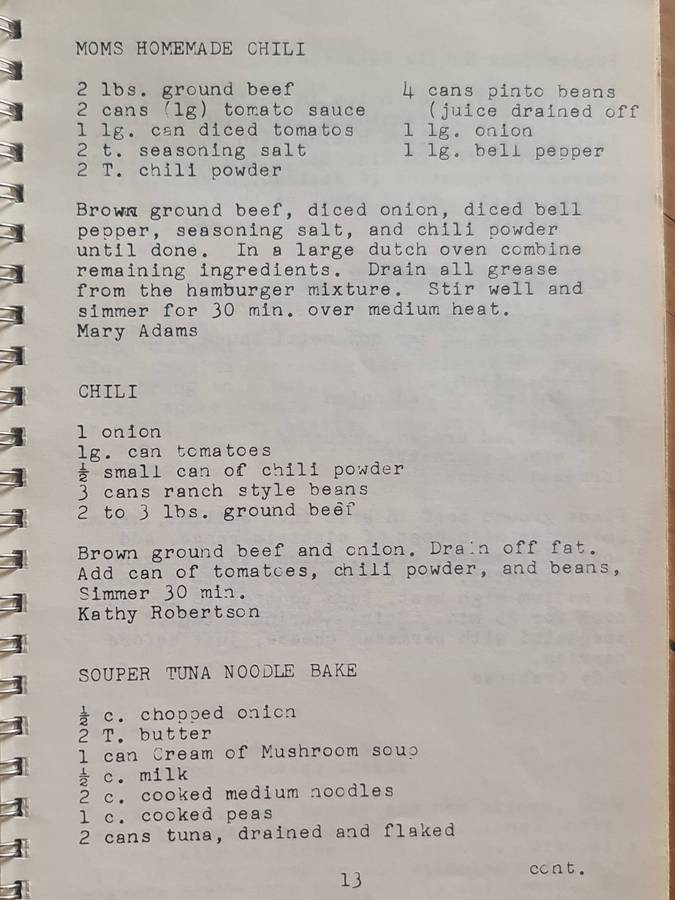 Book: Chouteau School P.T.A. Cookbook 1979