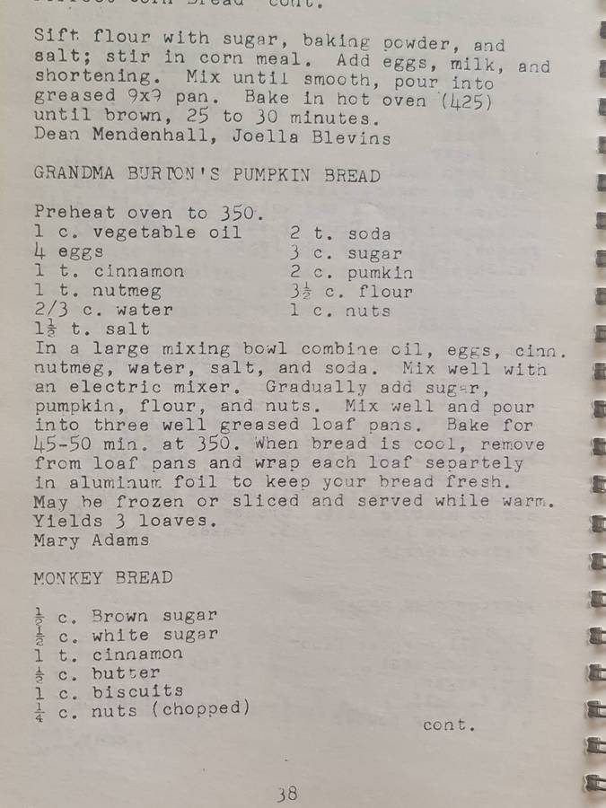 Book: Chouteau School P.T.A. Cookbook 1979