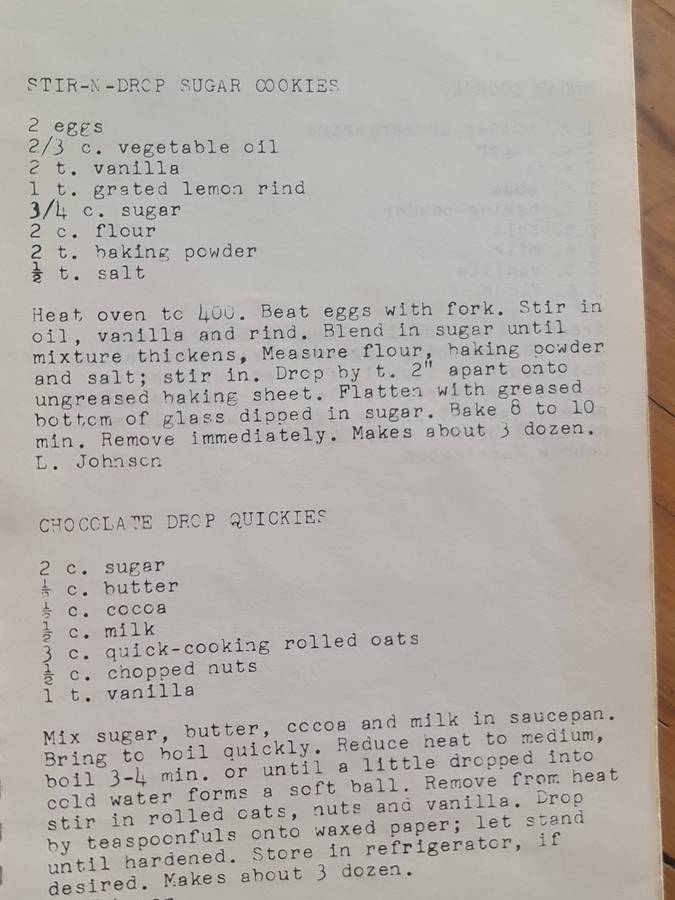 Book: Chouteau School P.T.A. Cookbook 1979