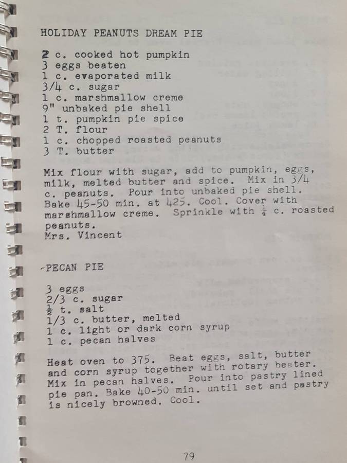 Book: Chouteau School P.T.A. Cookbook 1979