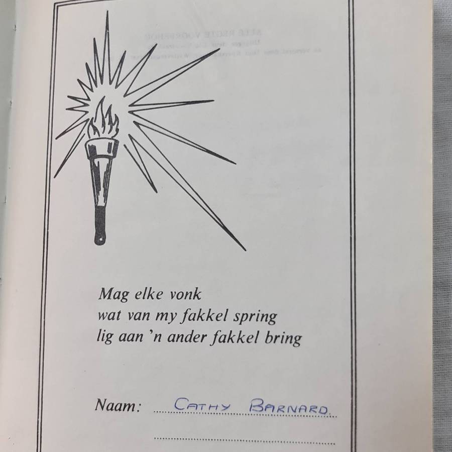 Book: Kom sing saam met die voortrekkers